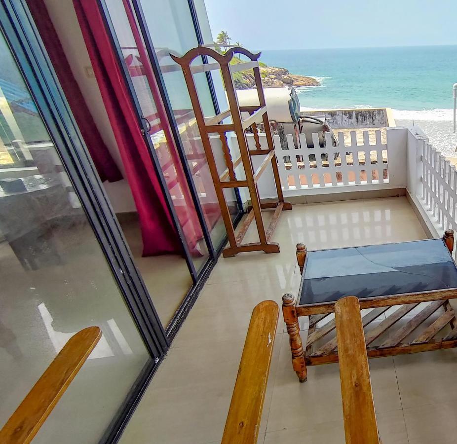 Packbag Beach Hotel Ковалам Экстерьер фото