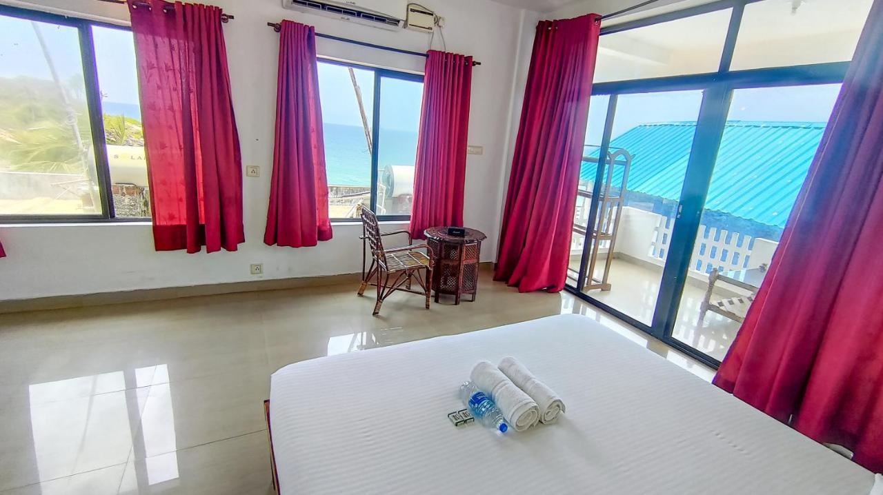 Packbag Beach Hotel Ковалам Экстерьер фото